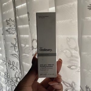 The Ordinary AHA + BHA Peeling Solution